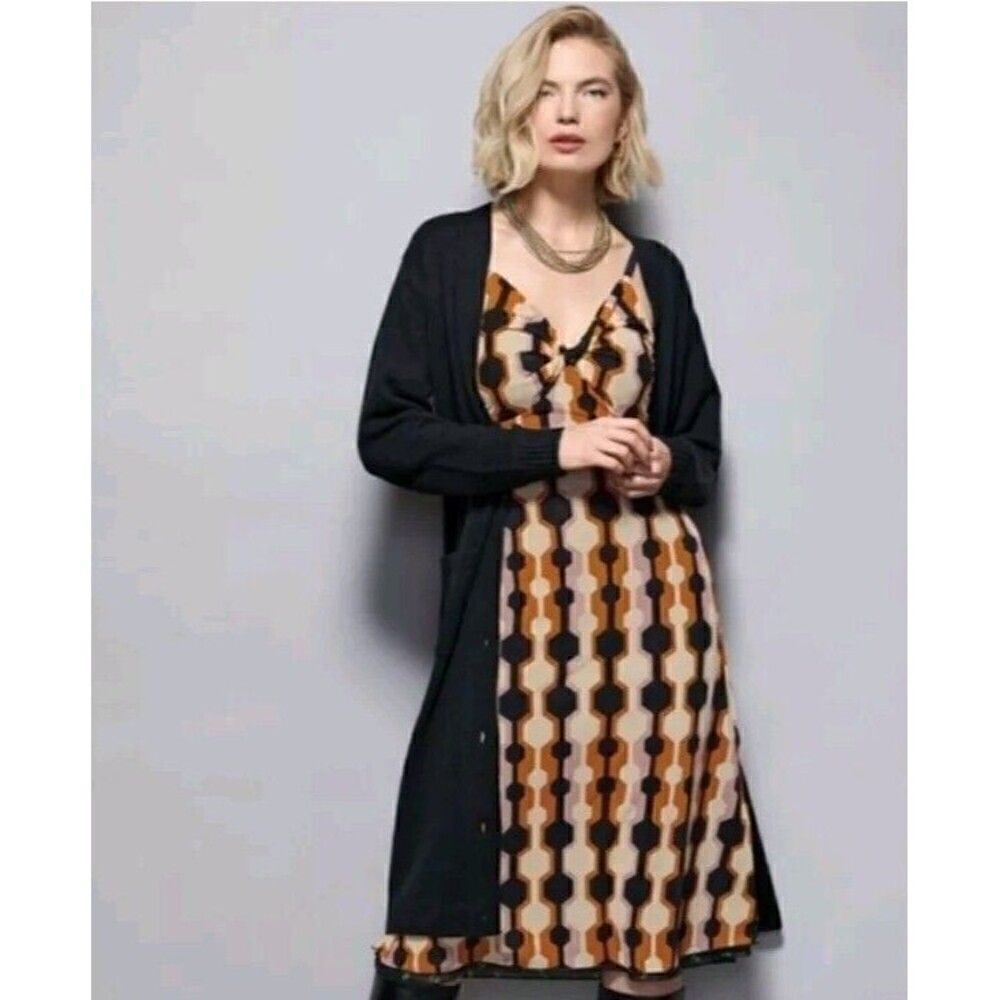 CAbi Drop-Off Cardigan Black Longline Button Closure Pocket #4472 Size Small